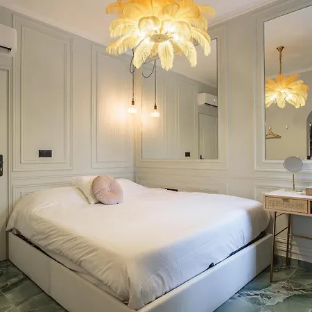 Maison 1887 * Parigi